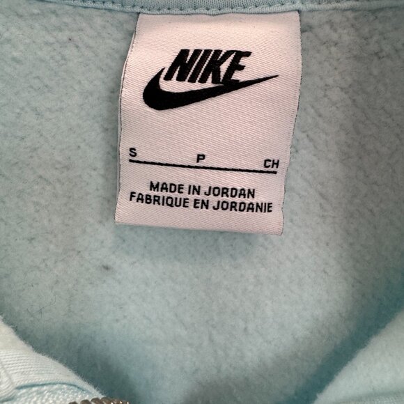 Nike Women's Phoenix Fleece Oversized 1/2-Zip Crop Sweatshirt, Size S - Picture 2 of 2